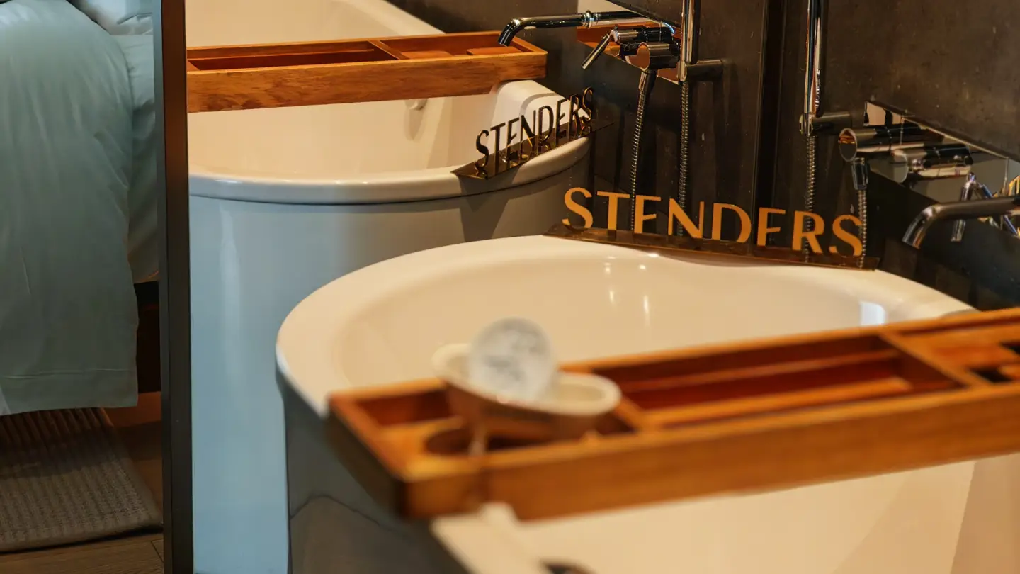 Nebula | Themed Room