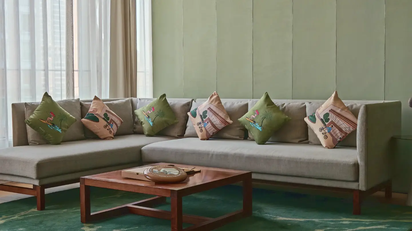 Stay with Nature · Themed Suite